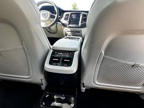 Used 2023 Volvo XC90 B6 Ultimate image 14