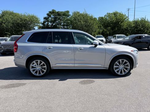 Certified 2023 Volvo XC90 B6 Plus w/ Protection Package Premier AWD/4WD image 6