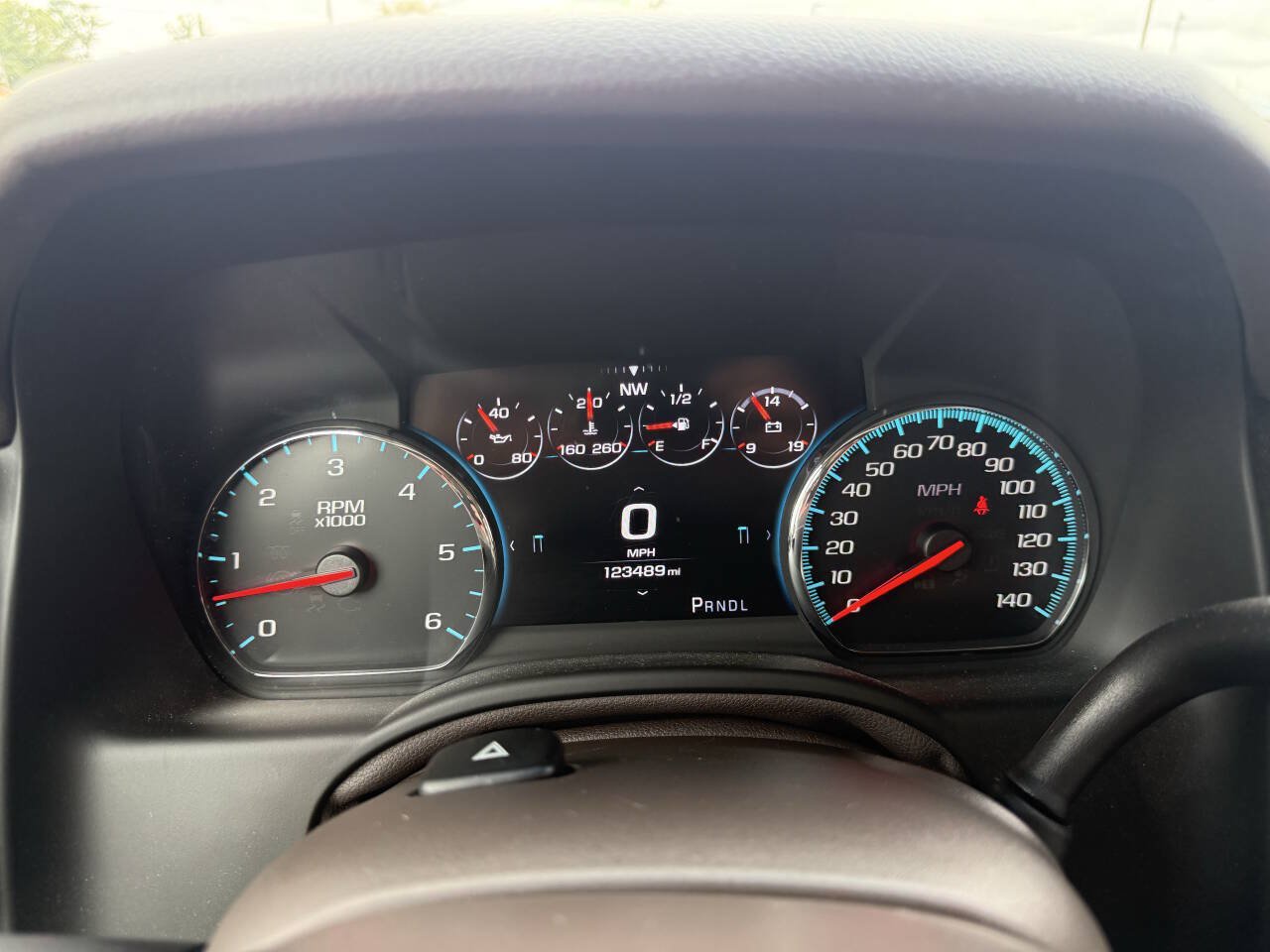 Used 2018 Chevrolet Suburban Premier AWD/4WD image 22