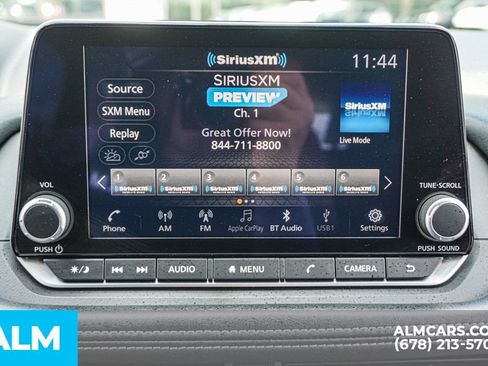 Used 2024 Nissan Rogue S AWD/4WD image 37