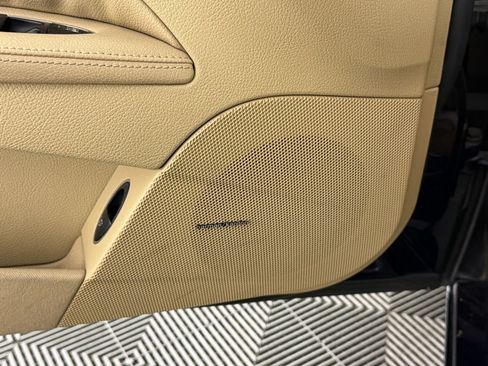 Used 2009 Mercedes-Benz E 350 4MATIC Sedan image 26