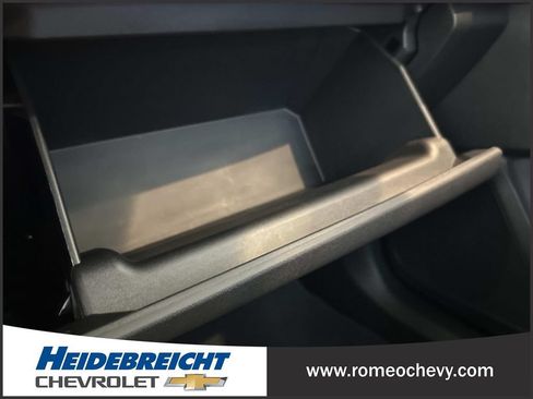Used 2024 Chevrolet Blazer EV LT AWD/4WD image 27
