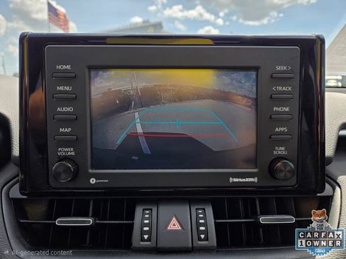 Used 2022 Toyota RAV4 XLE Premium AWD/4WD image 30