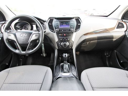 Used 2018 Hyundai Santa Fe Sport FWD image 12