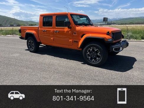 New 2025 Jeep Gladiator Sport w/ Premium Package image 1