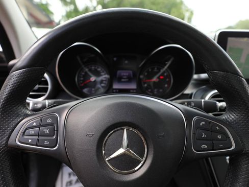 Used 2016 Mercedes-Benz C 300 4MATIC Sedan image 22
