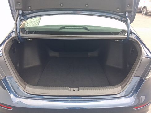 Used 2023 Honda Accord EX image 25