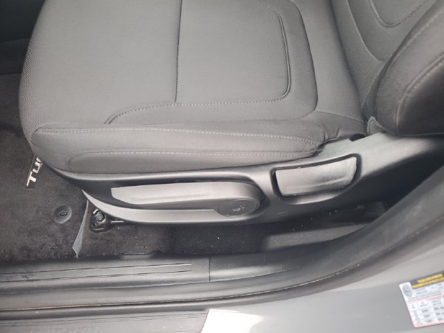 Used 2025 Hyundai Tucson SE AWD/4WD image 18
