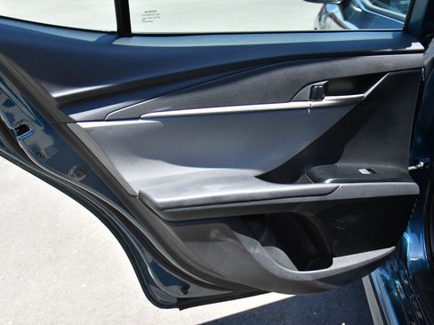 Used 2025 Toyota Camry SE FWD image 37