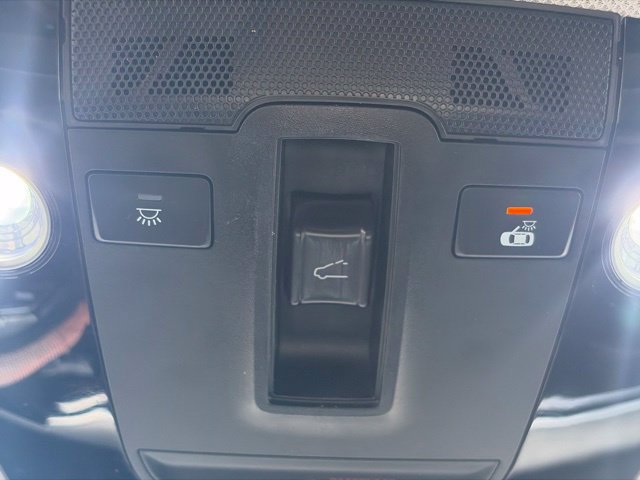 Used 2025 Kia Sorento SX FWD image 32