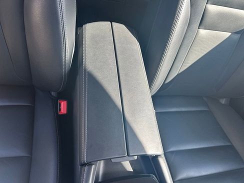 Used 2022 Nissan Rogue SL image 40