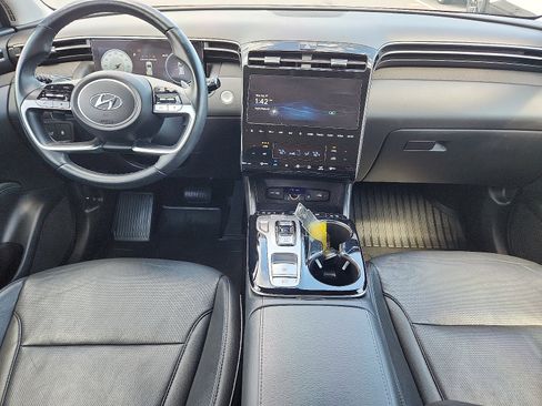 Certified 2022 Hyundai Tucson Limited w/ Winter Package image 9