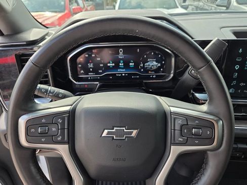 Used 2025 Chevrolet Silverado 1500 RST AWD/4WD image 31
