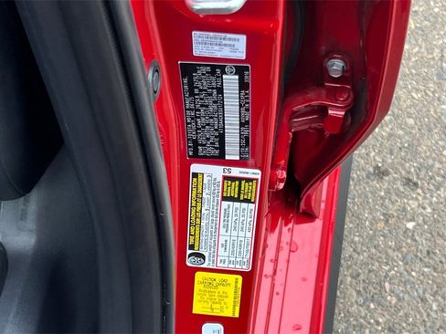 Used 2025 Toyota Camry XSE image 32