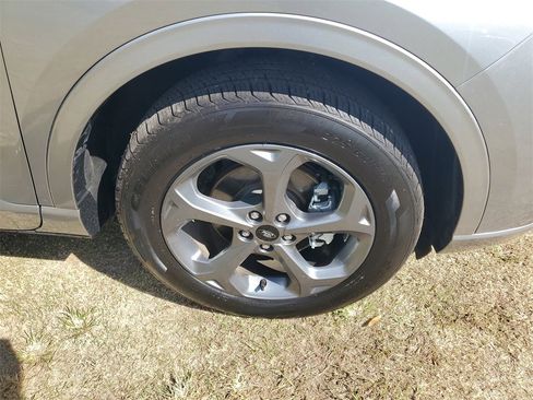 Used 2023 Ford Escape ST-Line image 6