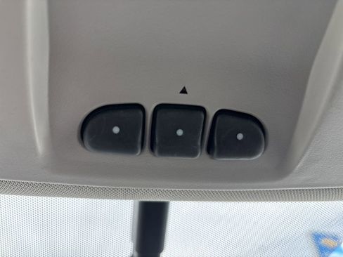 Used 2017 Chevrolet Traverse LT w/ Style and Technology Package image 33