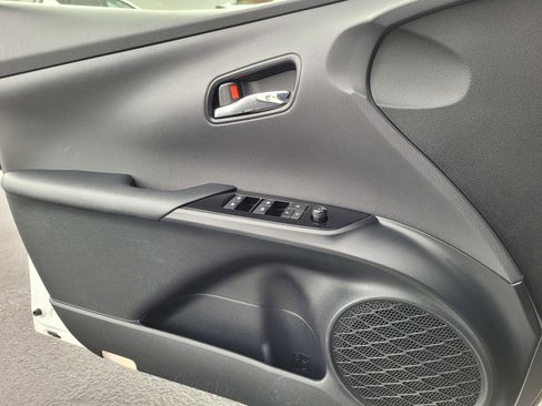 Used 2017 Toyota Prius Two image 23