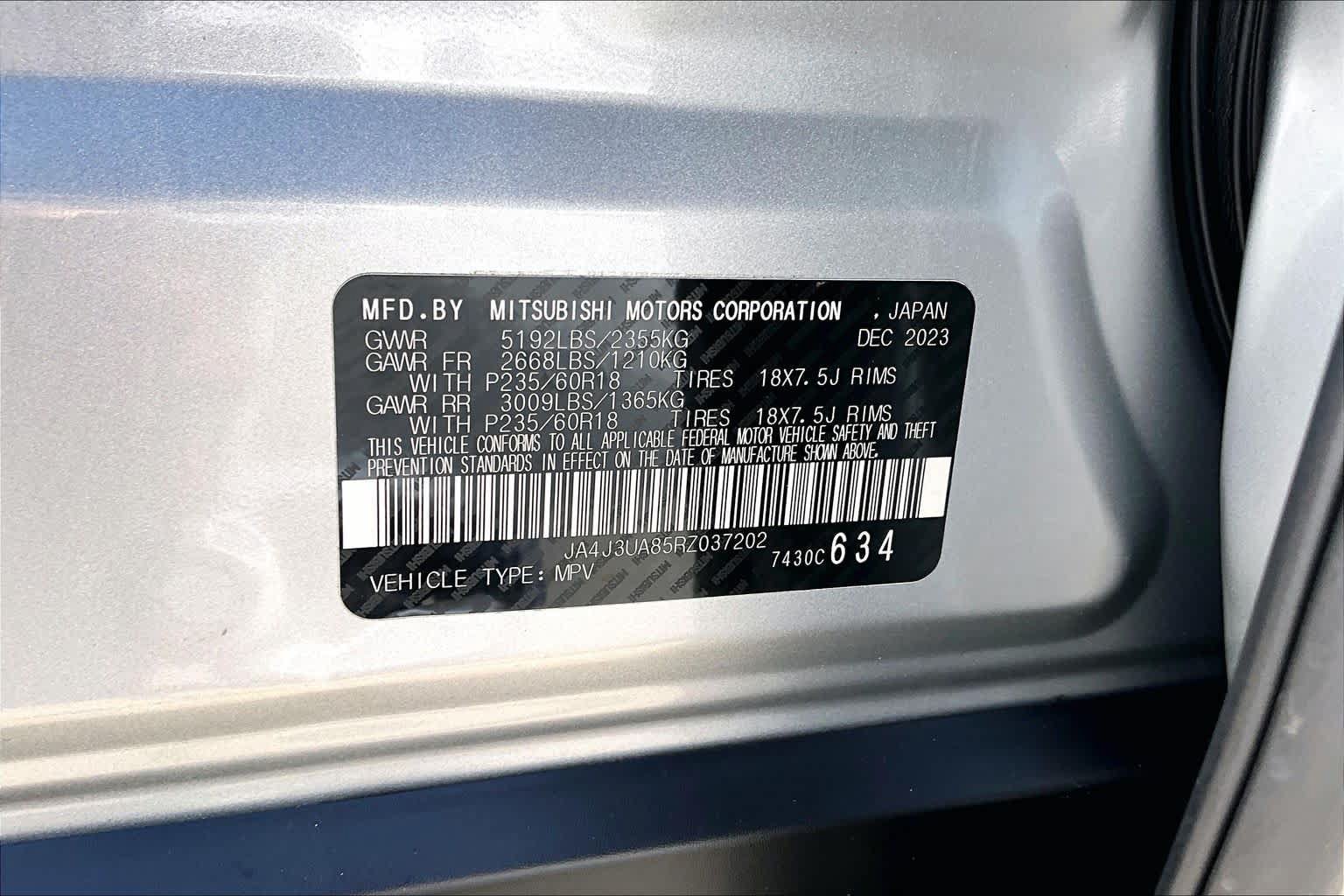 Used 2024 Mitsubishi Outlander ES FWD image 34