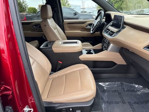Used 2021 Chevrolet Tahoe Premier w/ Max Trailering Package AWD/4WD image 9