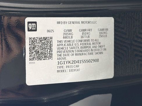Used 2025 Chevrolet Corvette E-Ray w/ Battery Protection Package AWD/4WD image 38