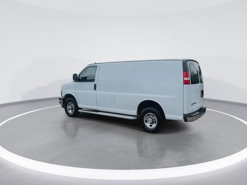 Used 2023 Chevrolet Express 2500 w/ Driver Convenience Package image 2