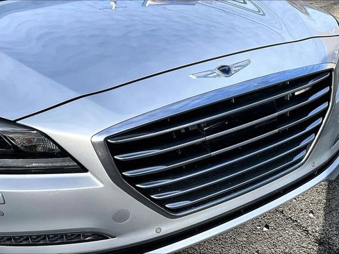 Used 2017 Genesis G80 3.8 w/ Option Group 03 image 28