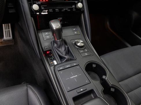 Used 2021 Lexus IS 350 F Sport w/ Dynamic Handling Package RWD image 20