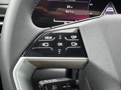 New 2025 Audi Q5 Prestige image 11