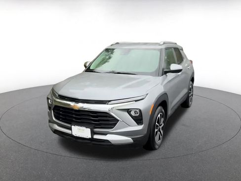 Used 2025 Chevrolet TrailBlazer LT image 7