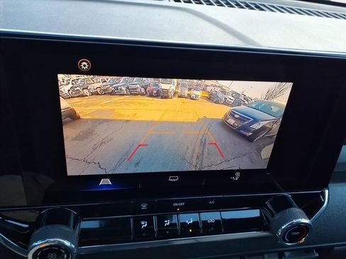 Used 2024 Chevrolet Colorado Trail Boss w/ Advanced Trailering Package image 20