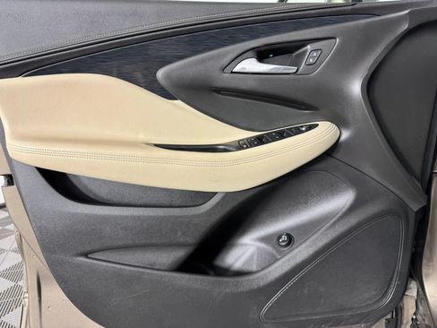 Used 2017 Buick Envision Preferred AWD/4WD image 39