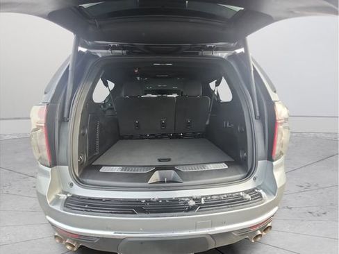 Certified 2023 Chevrolet Suburban Premier image 19