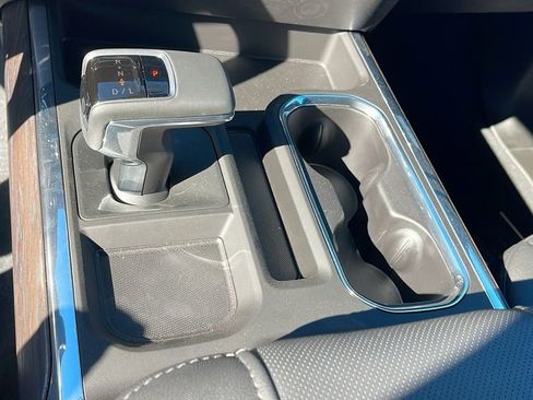 New 2026 GMC Sierra 1500 SLT w/ SLT Premium Plus Package image 21