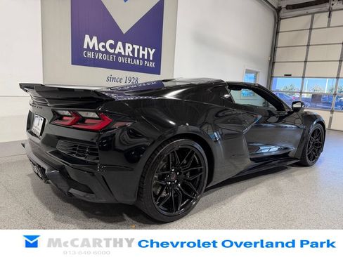 Used 2024 Chevrolet Corvette Z06 RWD image 5