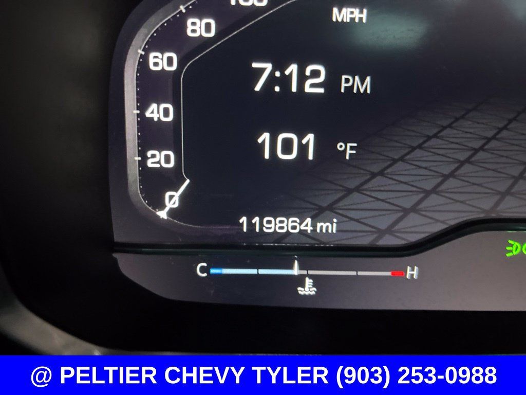 Used 2023 GMC Yukon XL AT4 w/ AT4 Premium Package AWD/4WD image 28