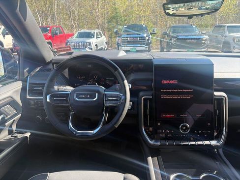 New 2026 GMC Yukon XL Elevation w/ Elevation Premium Package AWD/4WD image 15