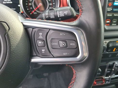 Used 2021 Jeep Wrangler Unlimited Rubicon w/ Dual Top Group image 18