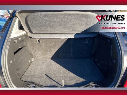 Used 2019 Chevrolet Trax LT w/ LT Convenience Package image 34