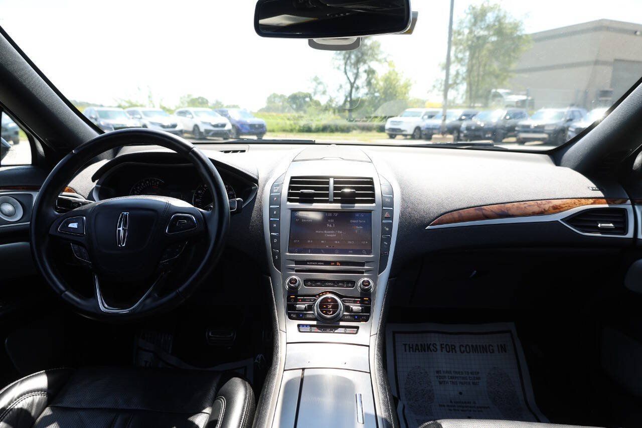 Used 2020 Lincoln MKZ Reserve w/ Luxury Package FWD image 14
