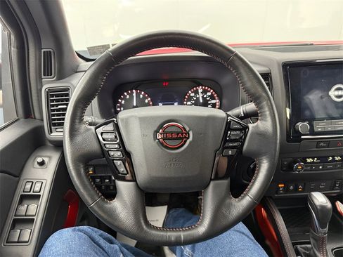 Used 2023 Nissan Frontier PRO-4X w/ Pro Convenience Package image 15