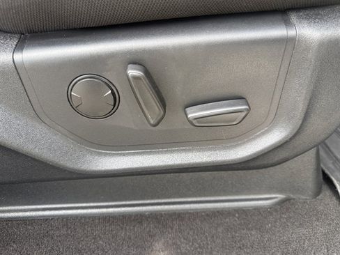 Used 2019 Ford F150 XLT w/ Equipment Group 302A Luxury image 44