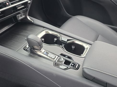 Certified 2025 Lexus RX 350 Premium w/ Accessory Package (Z1) image 20