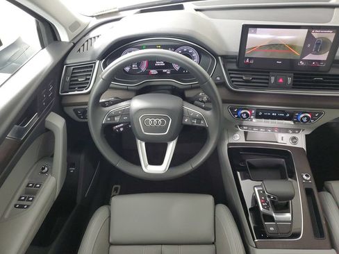 Used 2024 Audi Q5 2.0T Prestige AWD/4WD image 16