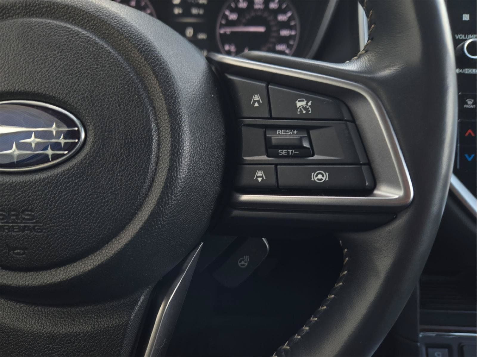 Used 2024 Subaru Ascent Touring AWD/4WD image 12