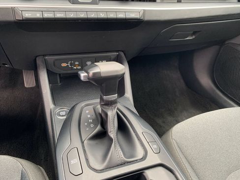 Used 2025 Kia K4 FWD image 40