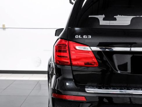 Used 2016 Mercedes-Benz GL 63 AMG 4MATIC image 65
