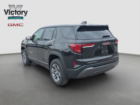 New 2026 GMC Terrain Elevation FWD image 15