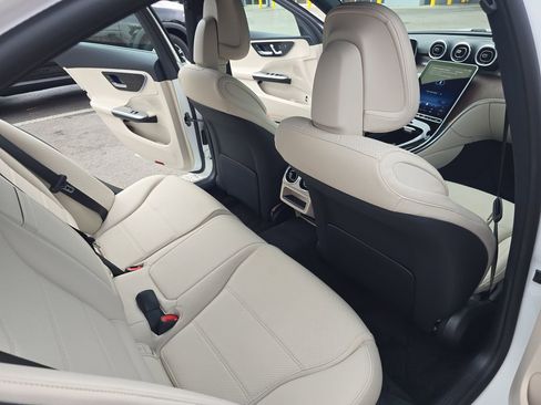 New 2025 Mercedes-Benz C 300 Sedan image 11