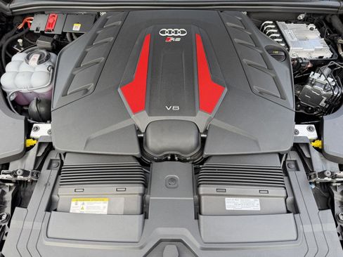 New 2026 Audi RS Q8 performance image 26