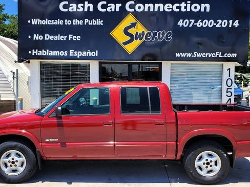 Used 2002 Chevrolet S10 Pickup LS w/ LS Preferred Equipment Group AWD/4WD image 9
